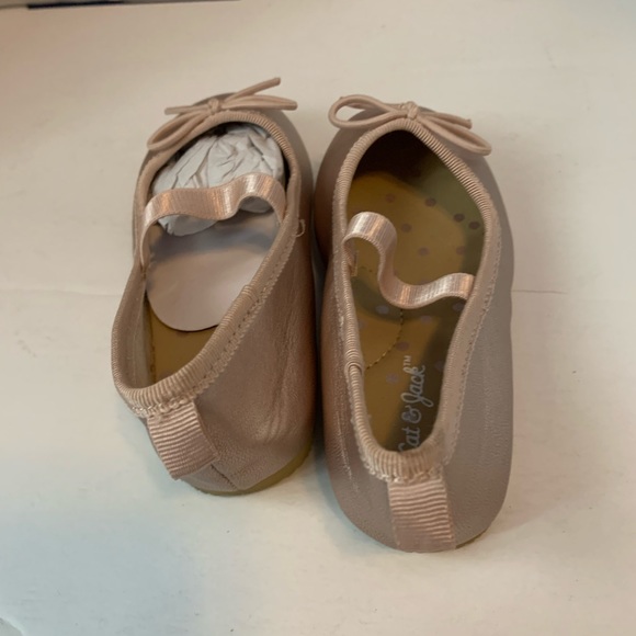 Cat & Jack Rose Gold Little Girl’s - Picture 2 of 7